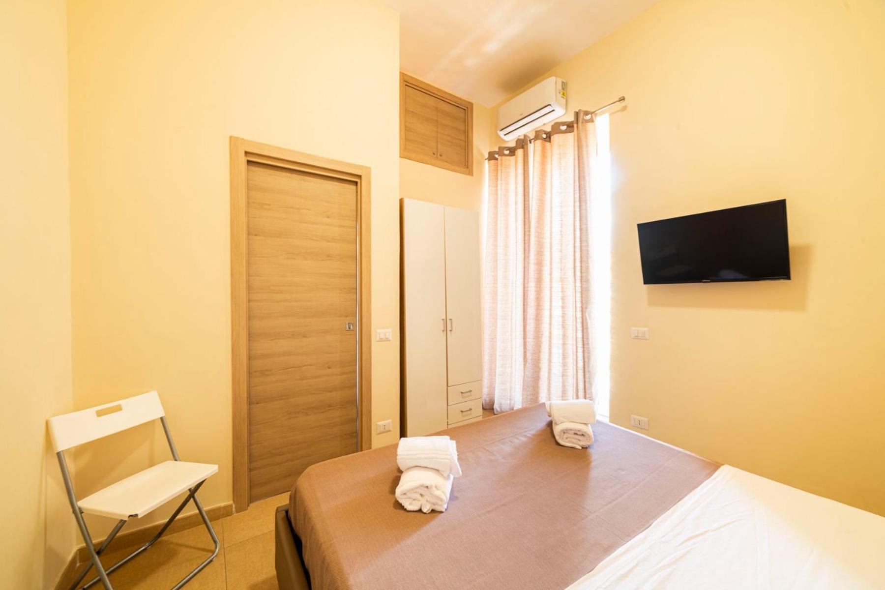Bed and Breakfast Corso 138 - Sleep & Fly - By Domusextra Neapol Zewnętrze zdjęcie